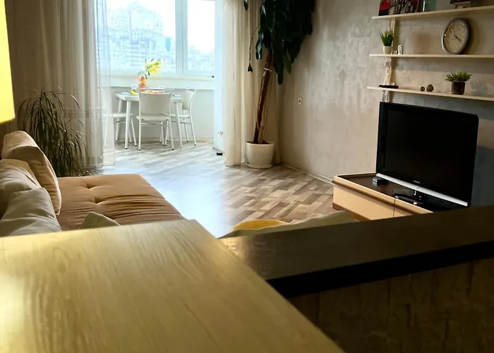 Apart-Pokhnyaki, Osokorki,Kharkovskaya