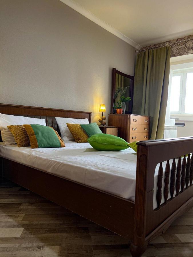 Apart-pokhnyaki, Osokorki,kharkovskaya Apartment *