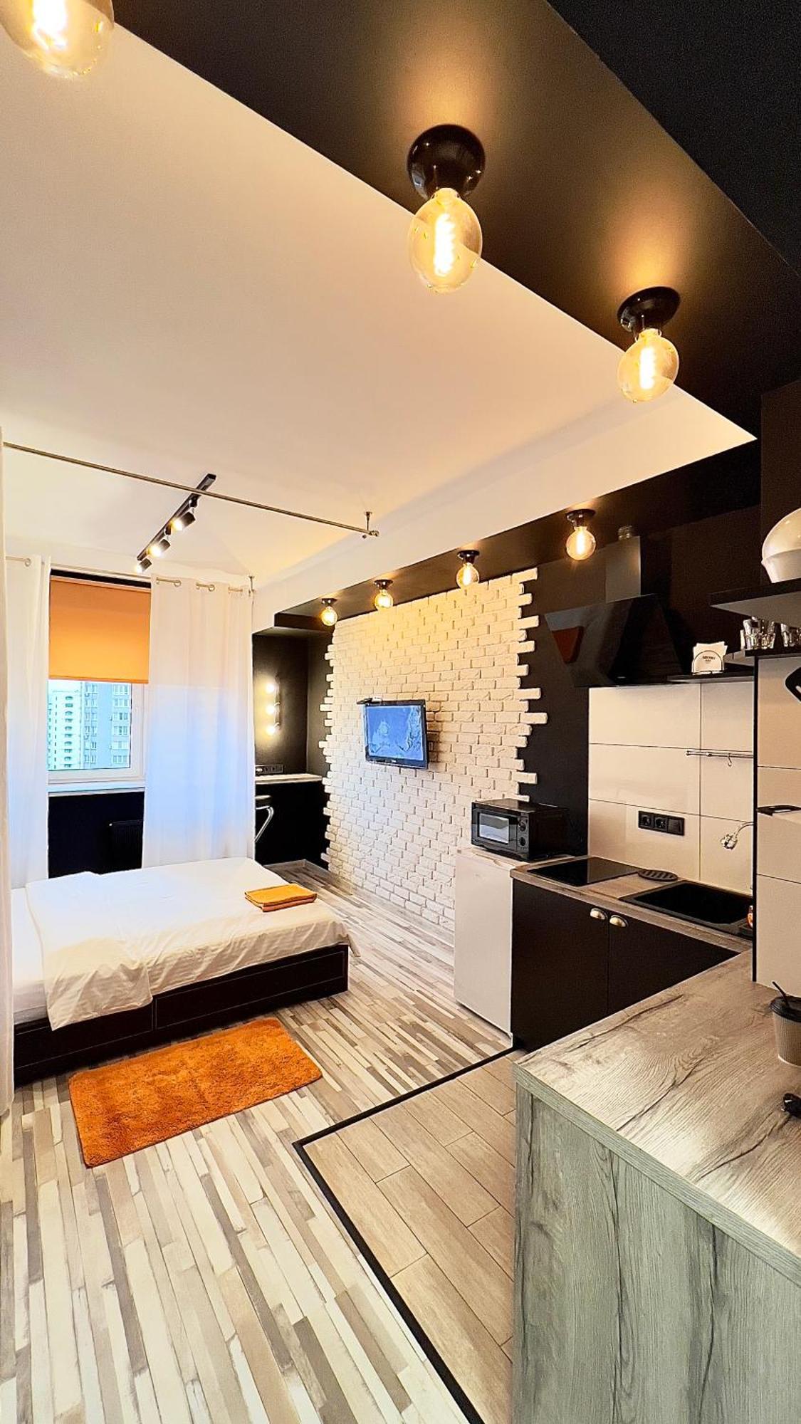 Apart-pokhnyaki, Osokorki,kharkovskaya Apartment