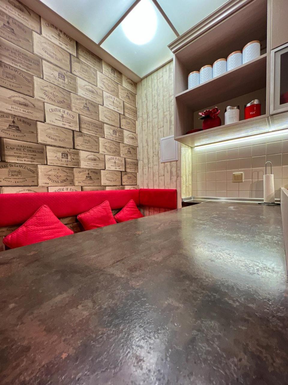 Apart-pokhnyaki, Osokorki,kharkovskaya Apartment Kyiv