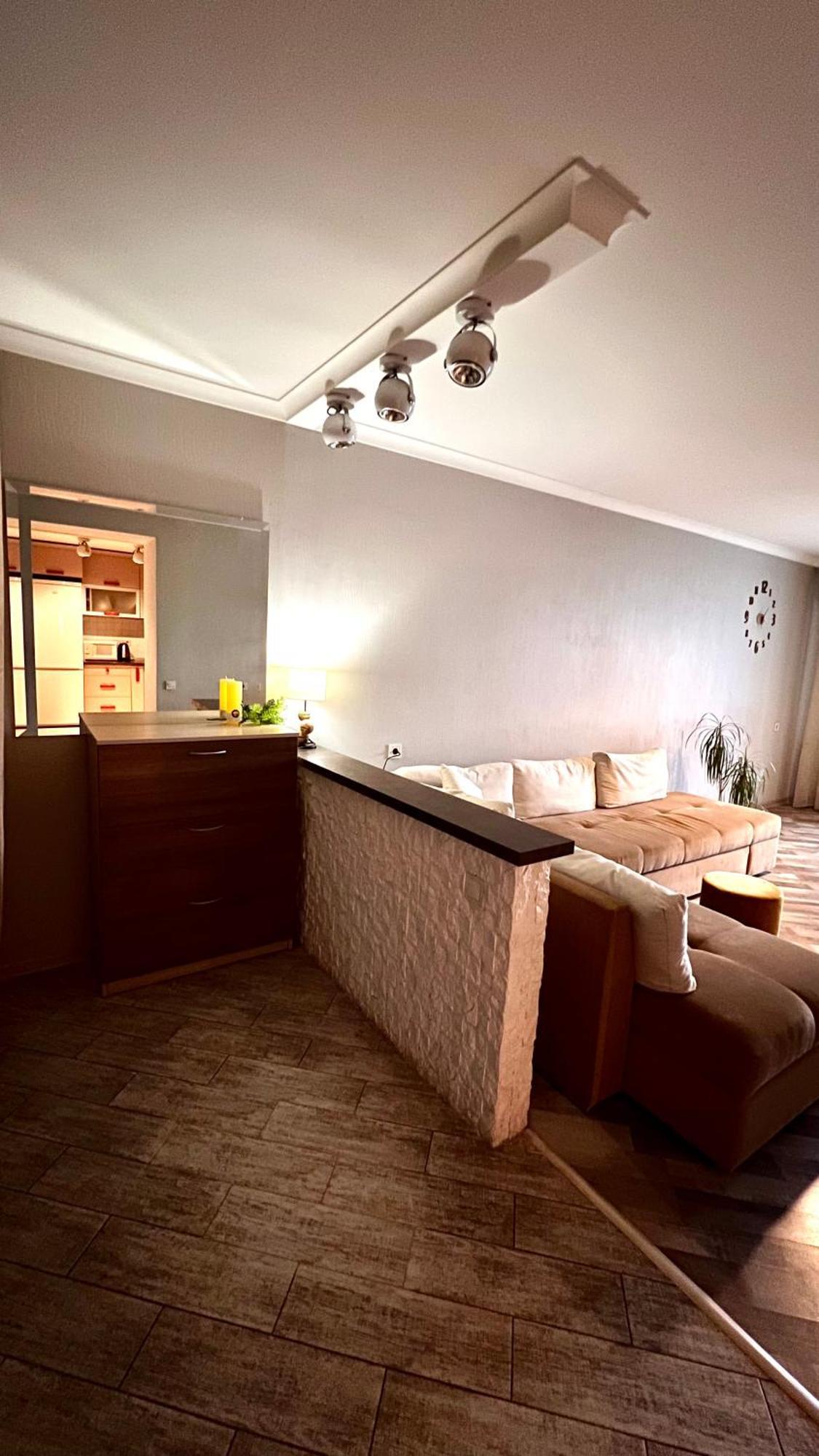Apart-pokhnyaki, Osokorki,kharkovskaya Apartment *