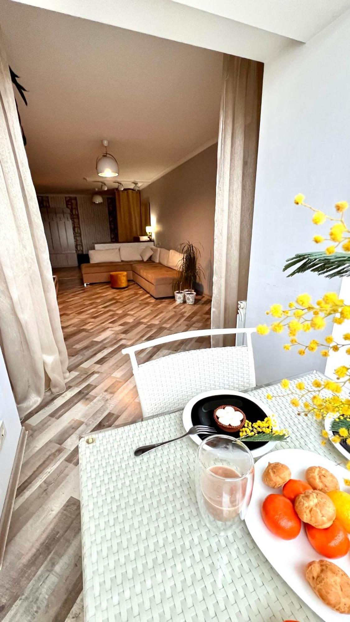 Apart-pokhnyaki, Osokorki,kharkovskaya Apartment *
